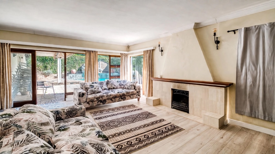 3 Bedroom Property for Sale in Newlands Western Cape